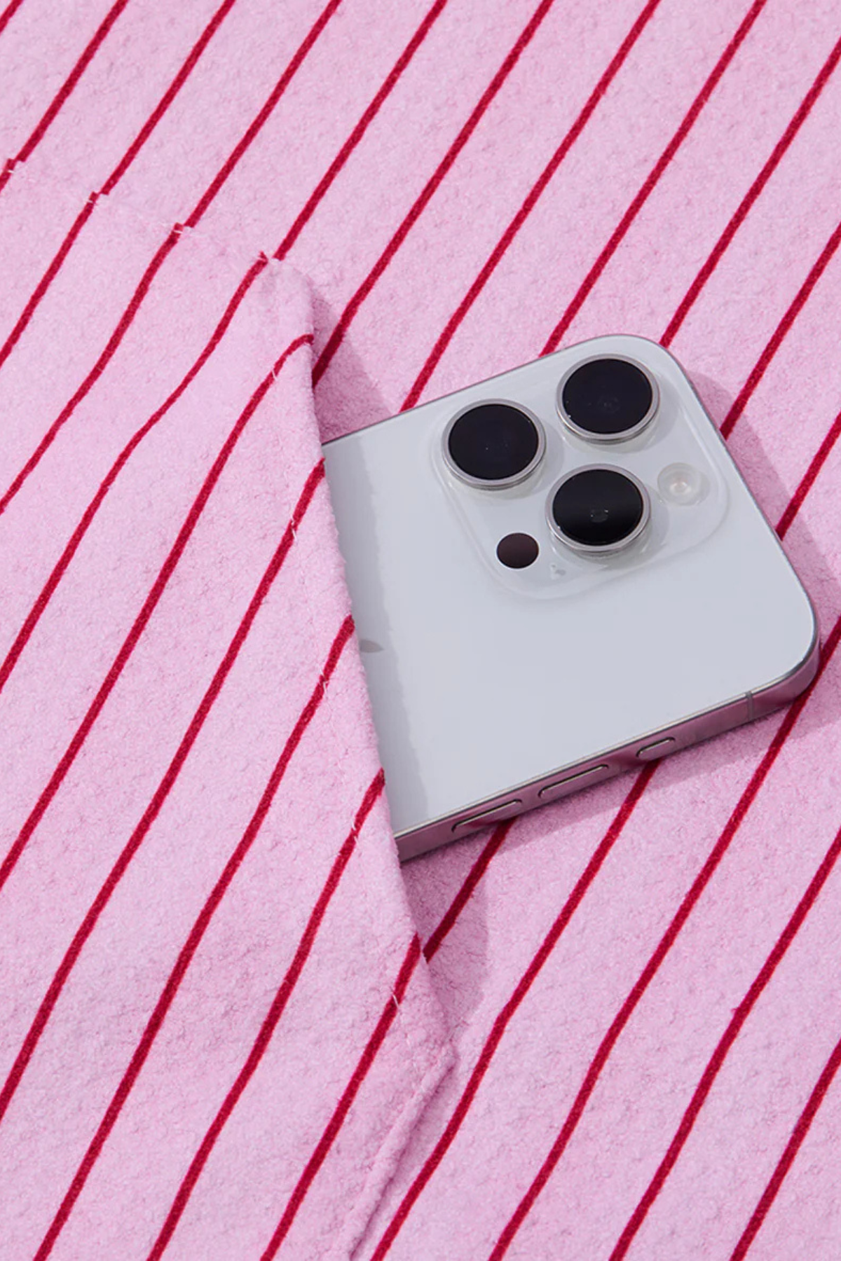 THE SAG HARBOR PINK HOODED TOWEL