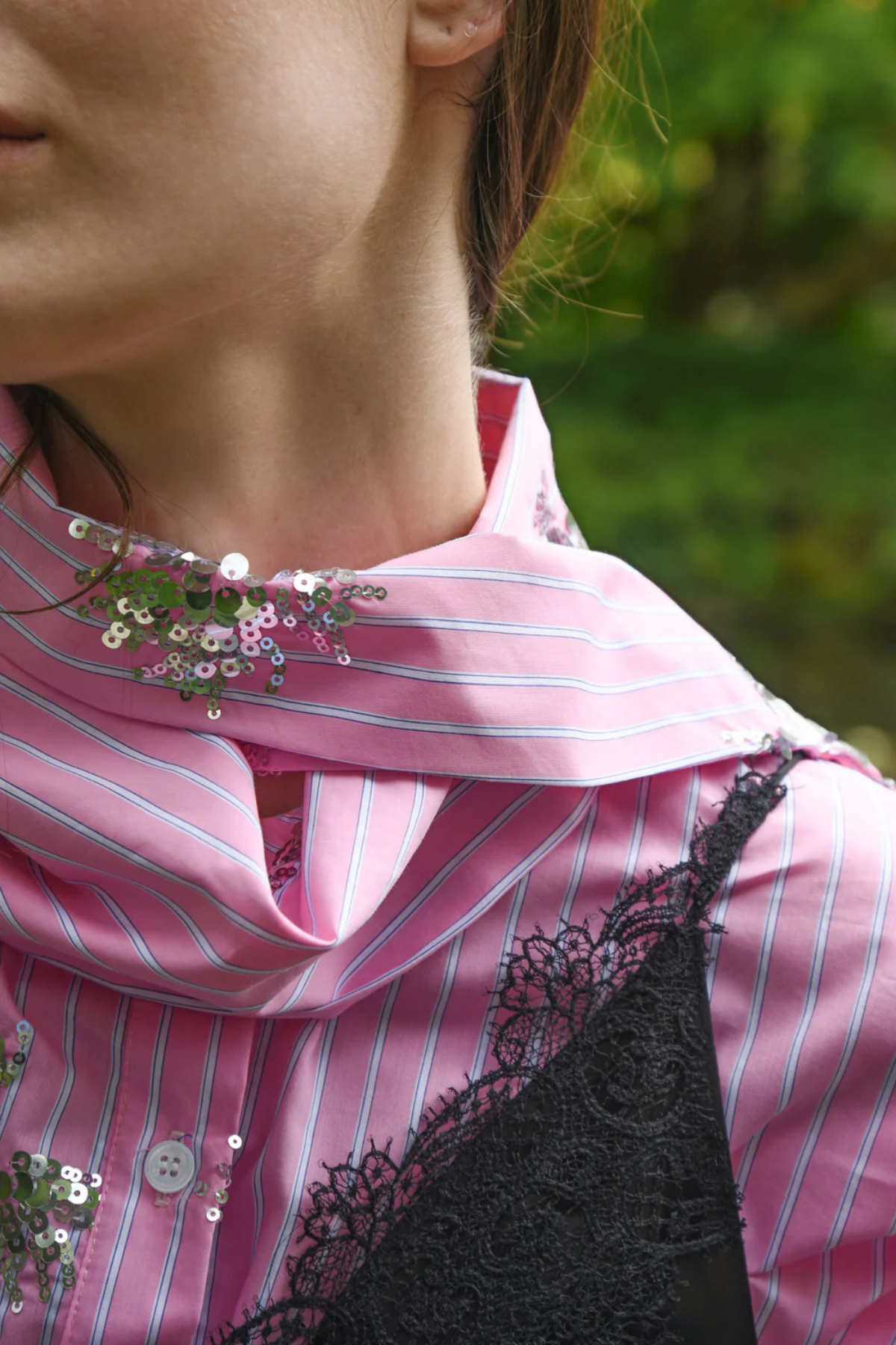 TIES ON THE PRIZE SHIRT PINK STRIPE