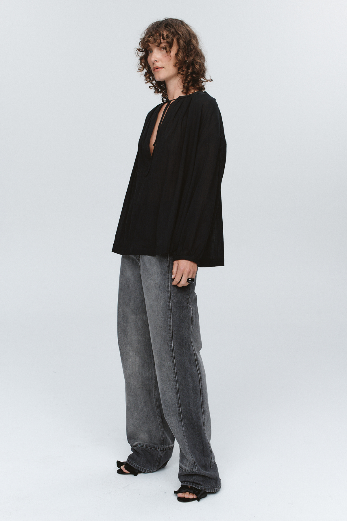 VALERIE TOP BLACK