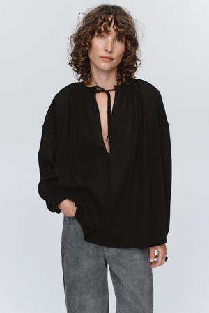 VALERIE TOP BLACK
