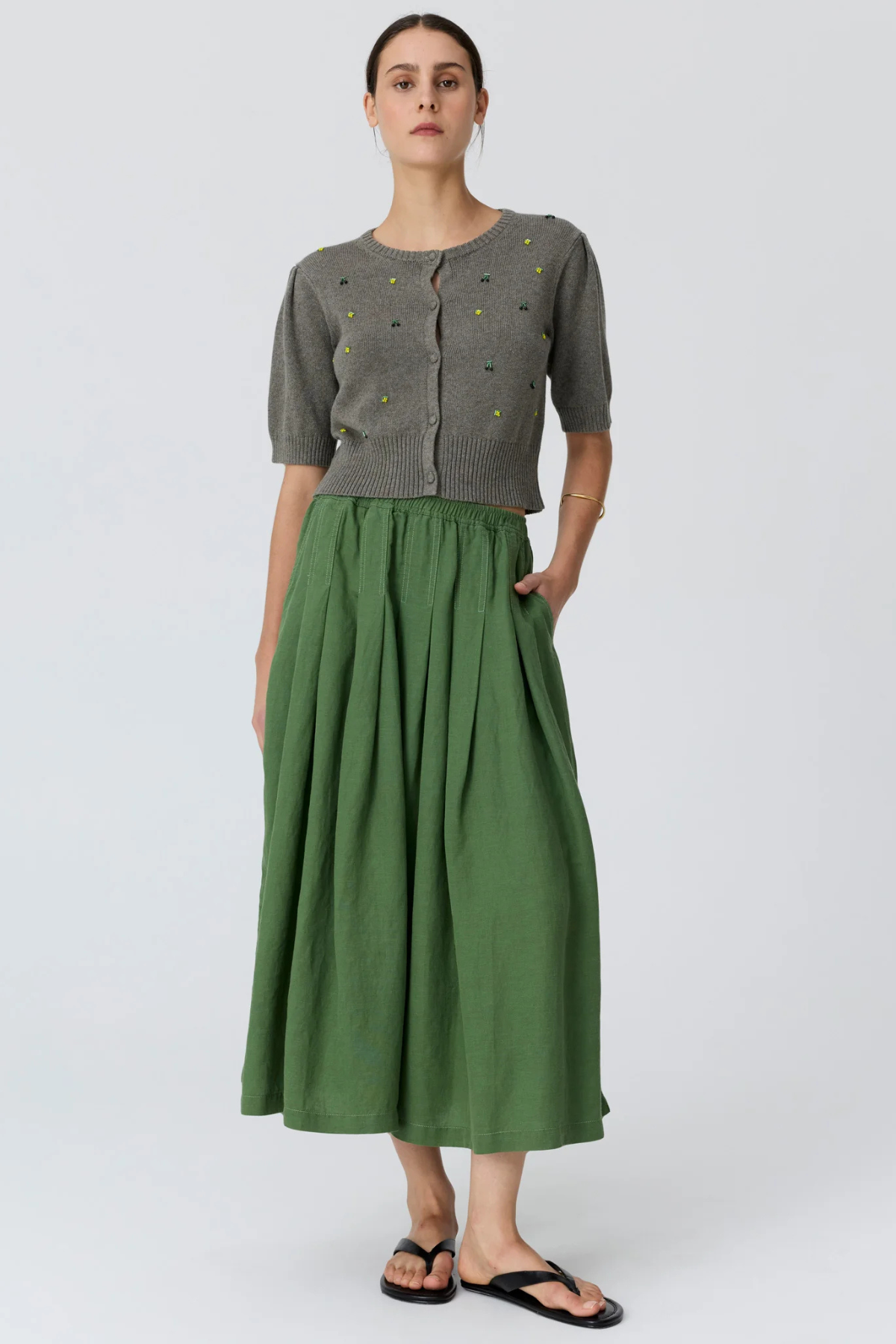 VILOA SHORT SLEEVE CARDIGAN BEADED MOSS