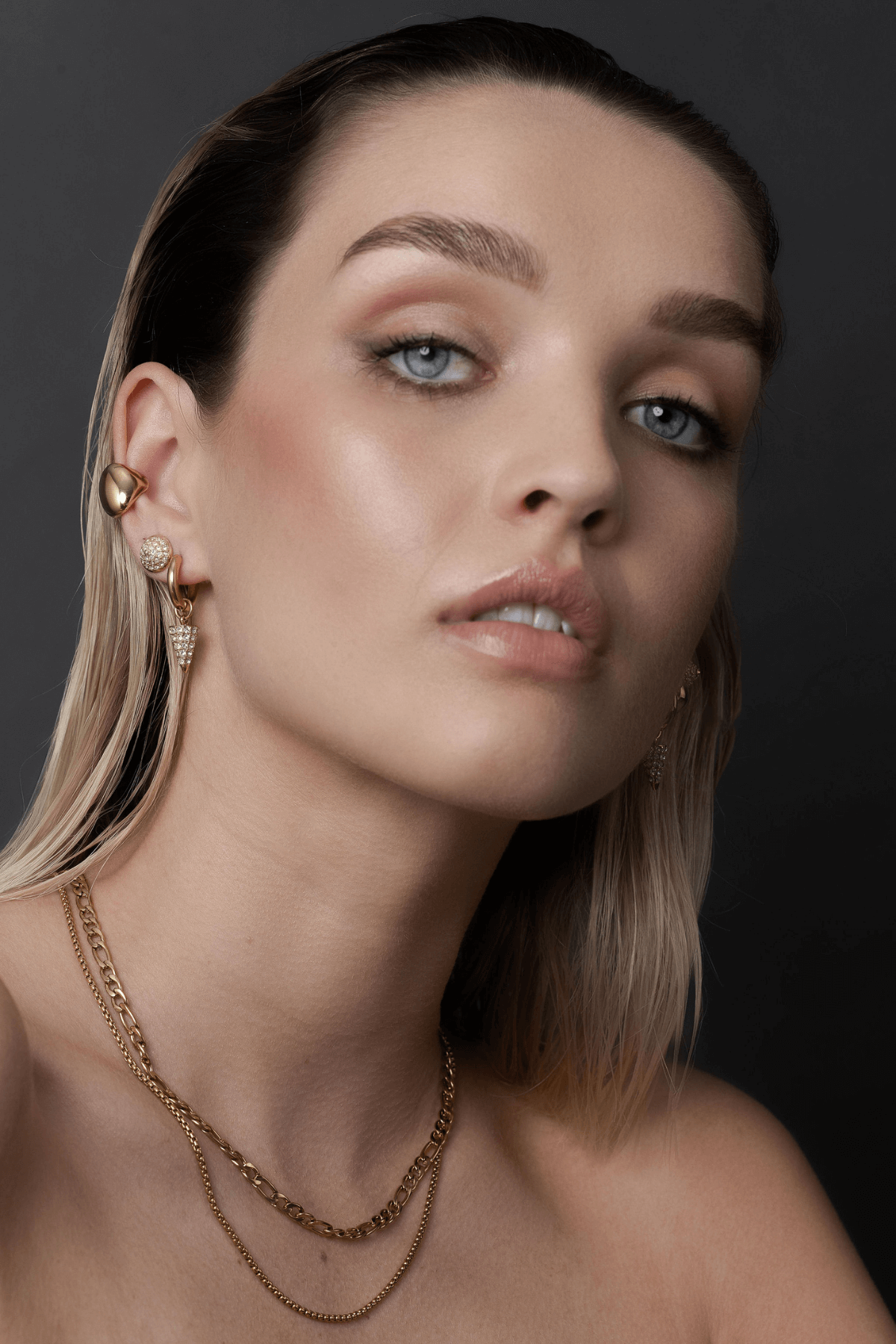 VOLTAGE HOOPS GOLD/CZ