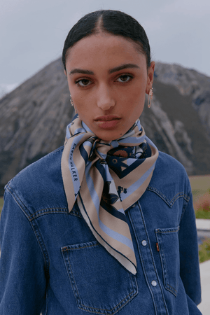 WANDERLUST CLASSIC SILK SCARF NATURAL/NAVY