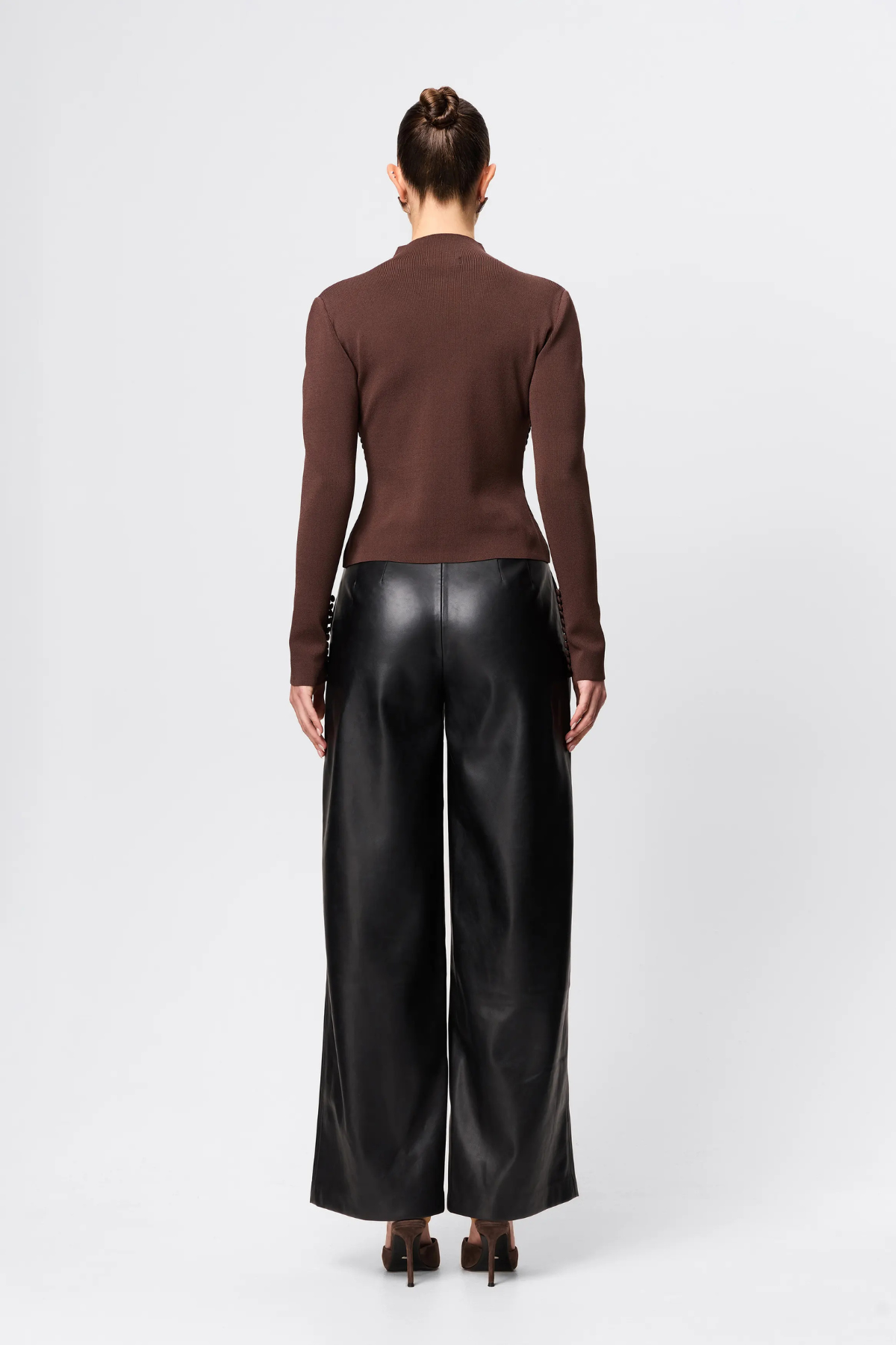 WINDSOR KNIT TOP CHOCOLATE