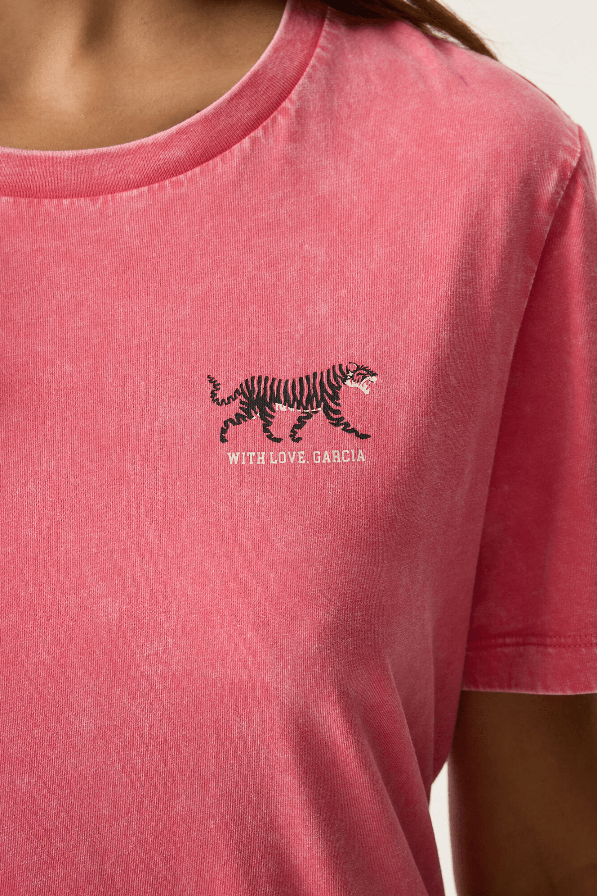 LADIES SHORT SLEEVE T-SHIRT ROSE GARDEN