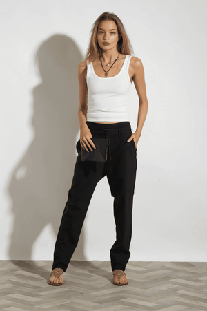 ESSENTIAL SLOUCHPANT BLACK